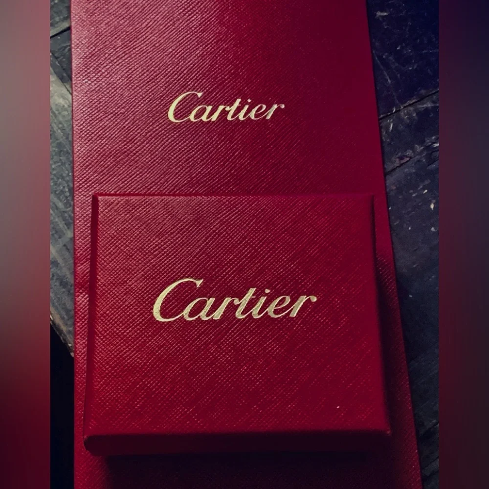 Like if U ❤️ 2 TRADE - Picture 2 of 16